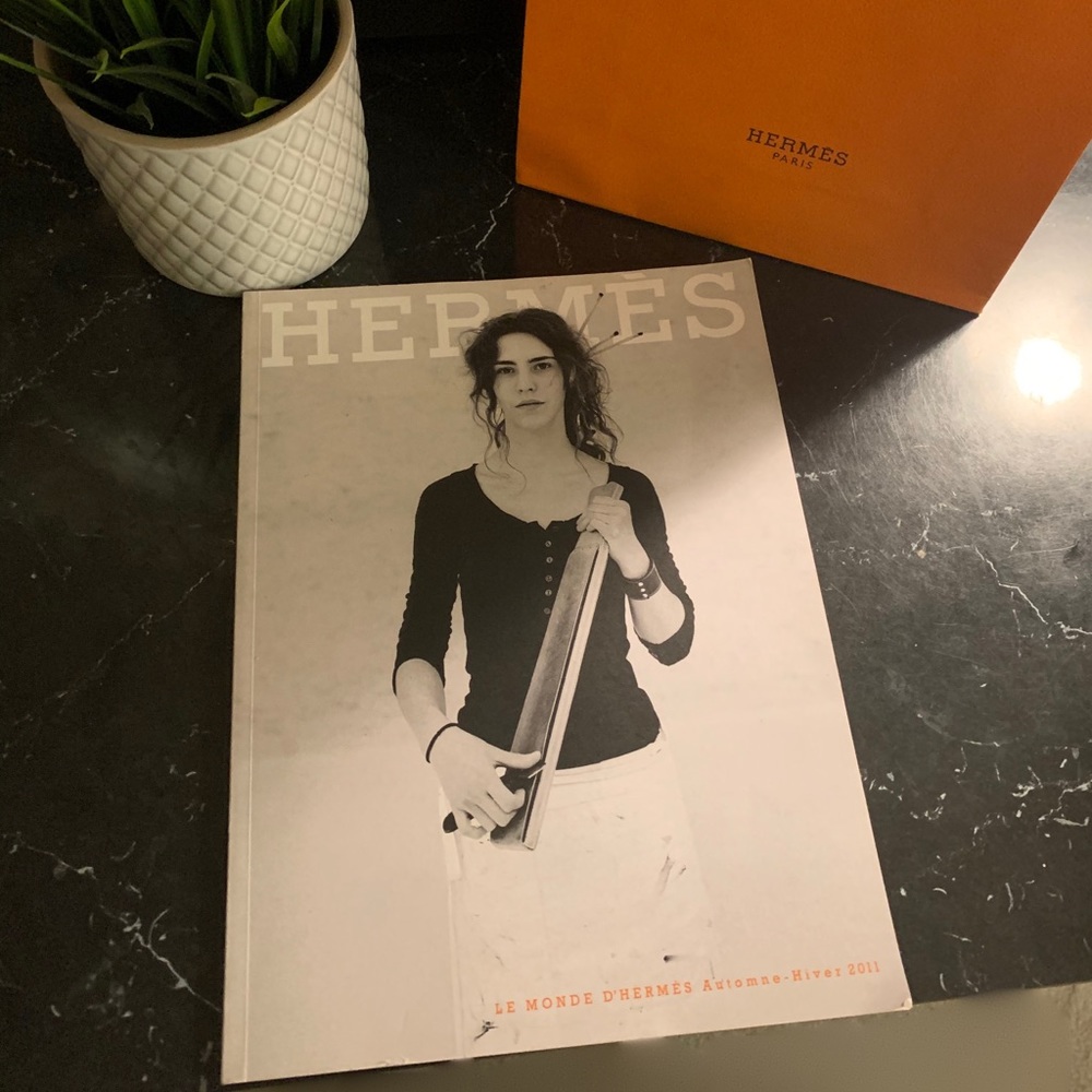HERMES MAGAZINE NUMBER 59